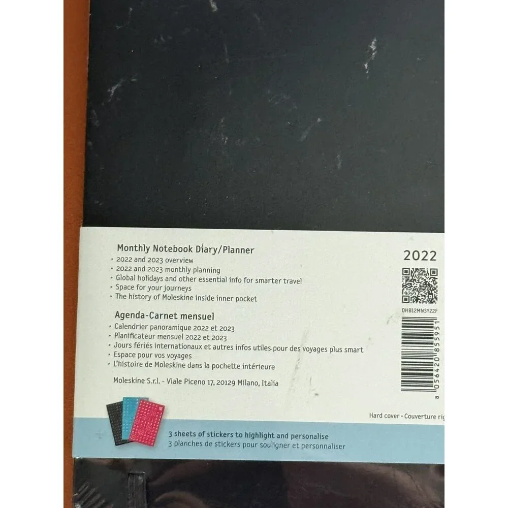 Moleskine Monthly 2022 and‎ 2023 Monthly Overview Diary/Planner DHB12MN3Y22F